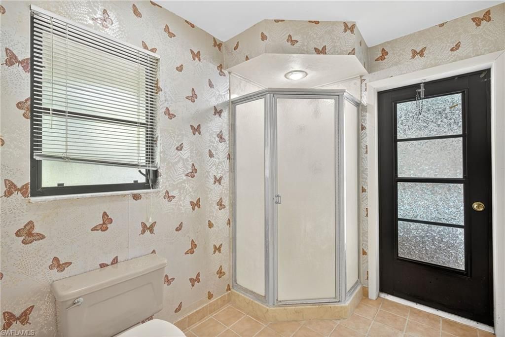 6811 Sandalwood Ln, Naples, FL 34109 Photo