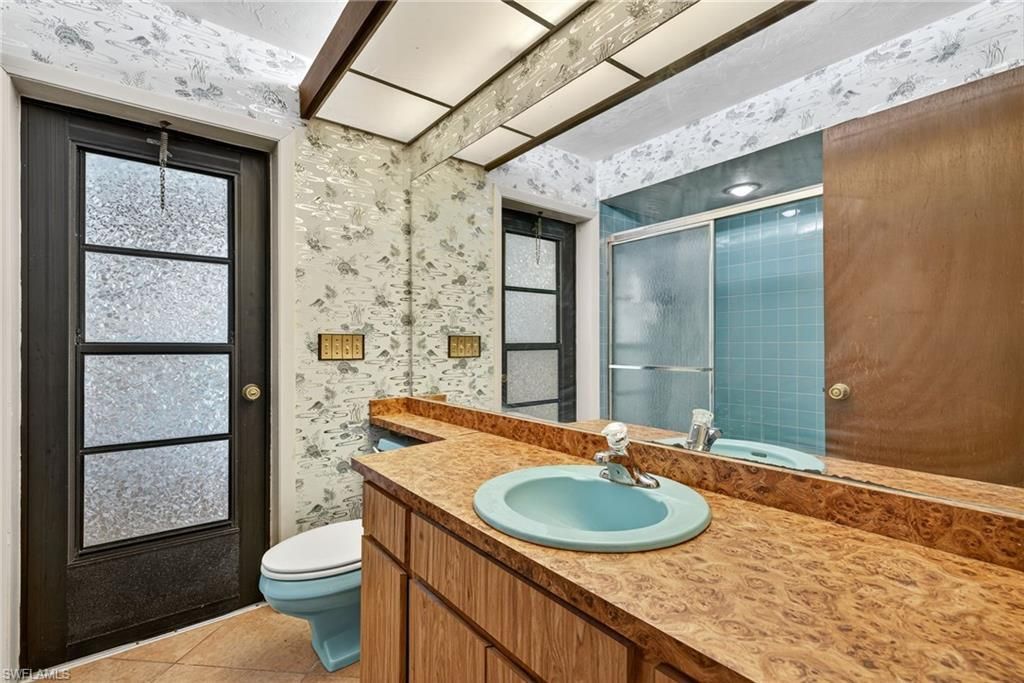6811 Sandalwood Ln, Naples, FL 34109 Photo