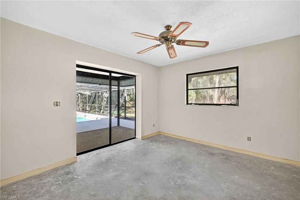 6811 Sandalwood Ln, Naples, FL 34109 Photo