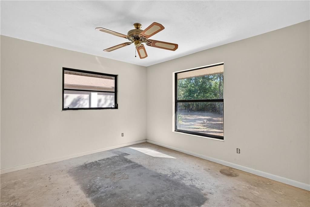 6811 Sandalwood Ln, Naples, FL 34109 Photo