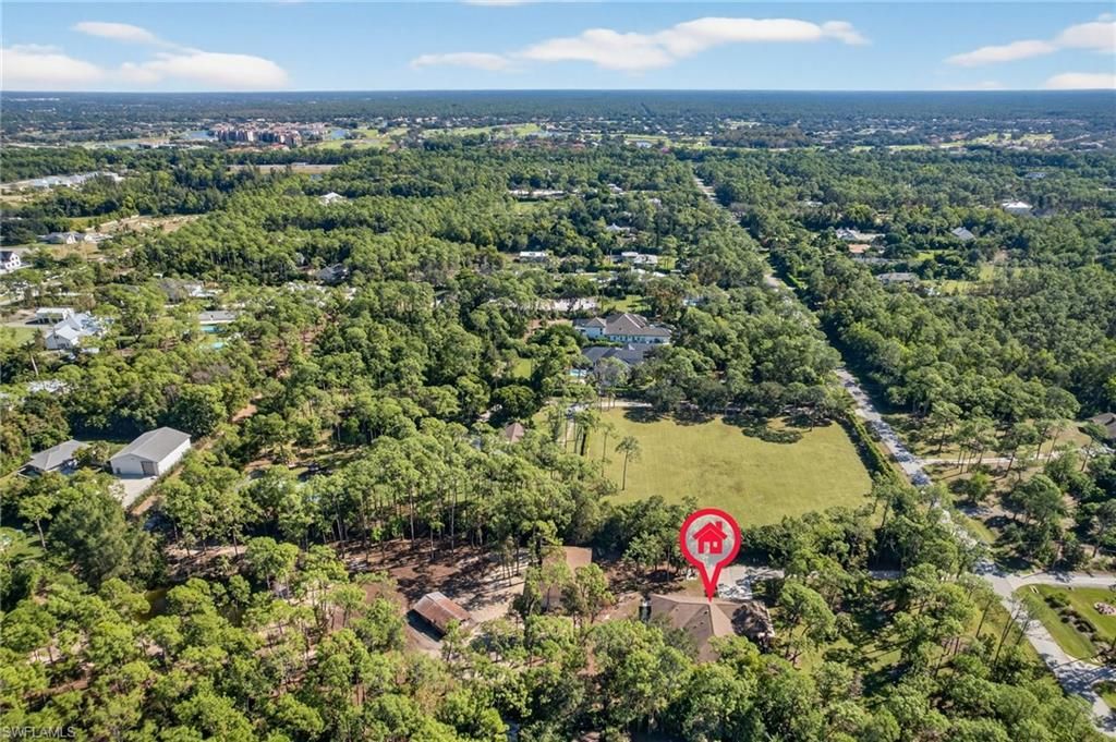 6811 Sandalwood Ln, Naples, FL 34109 Photo