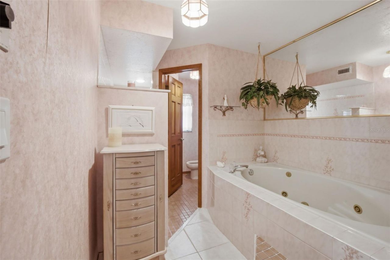 10353 Barry Drive, Largo, FL 33774 Photo