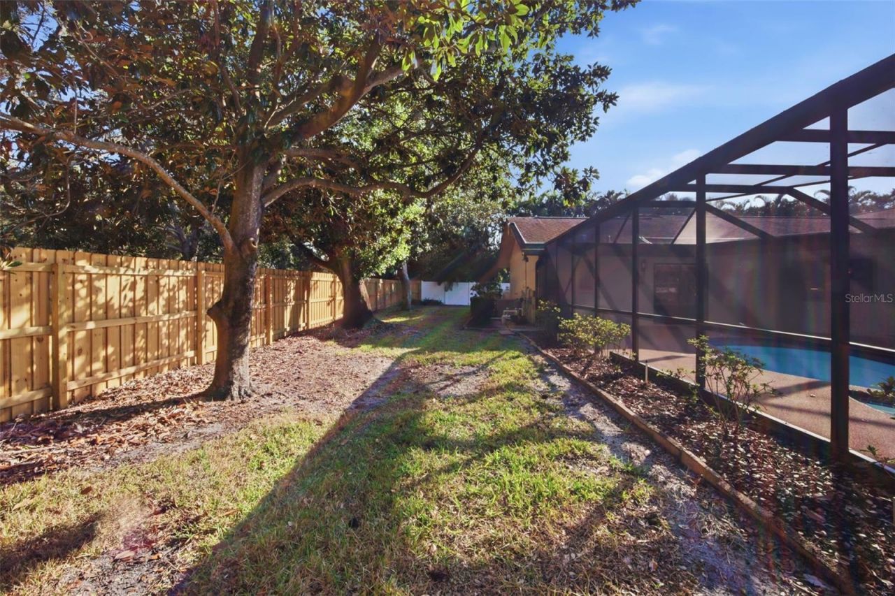 10353 Barry Drive, Largo, FL 33774 Photo