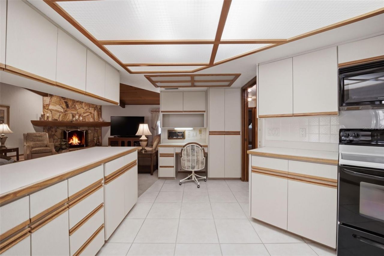 10353 Barry Drive, Largo, FL 33774 Photo