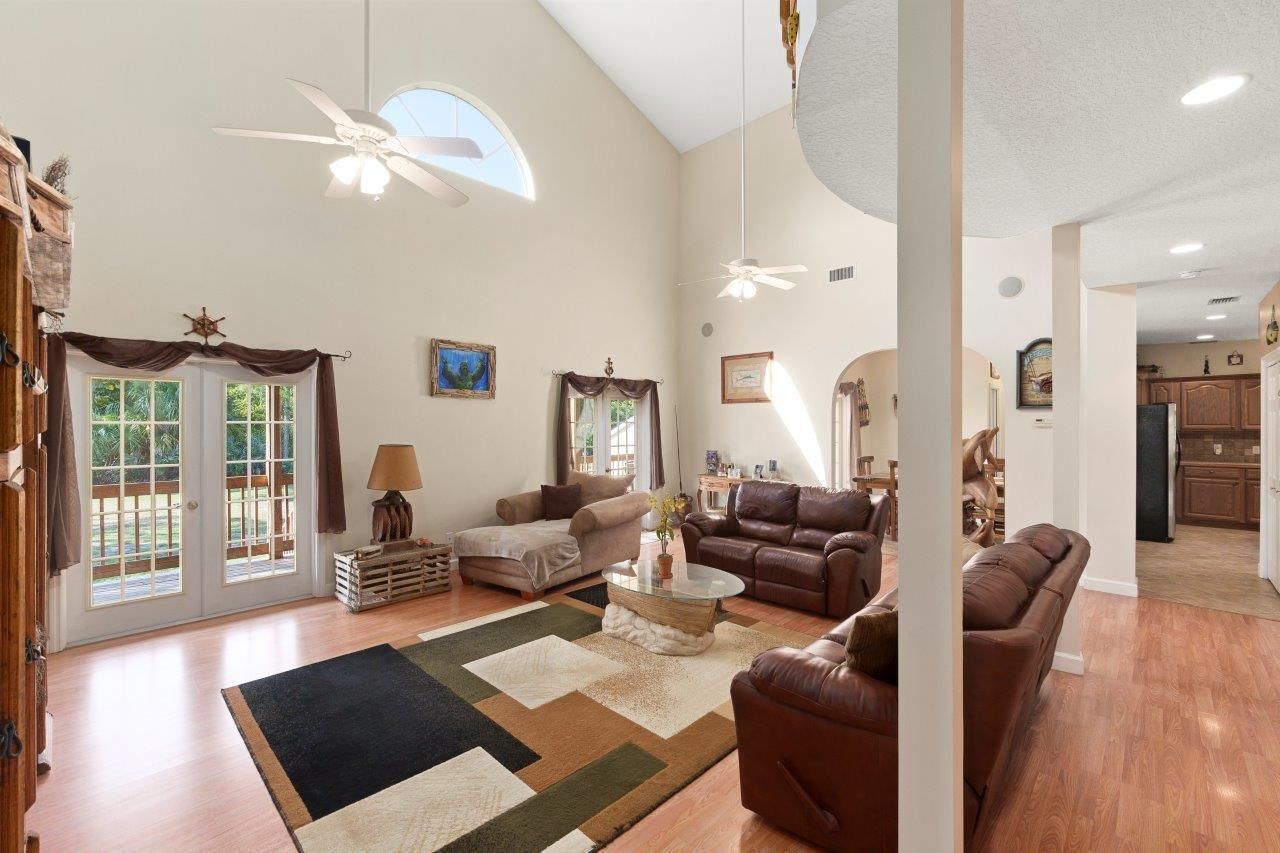 405 SE Salerno Road, Stuart, FL 34997 Photo