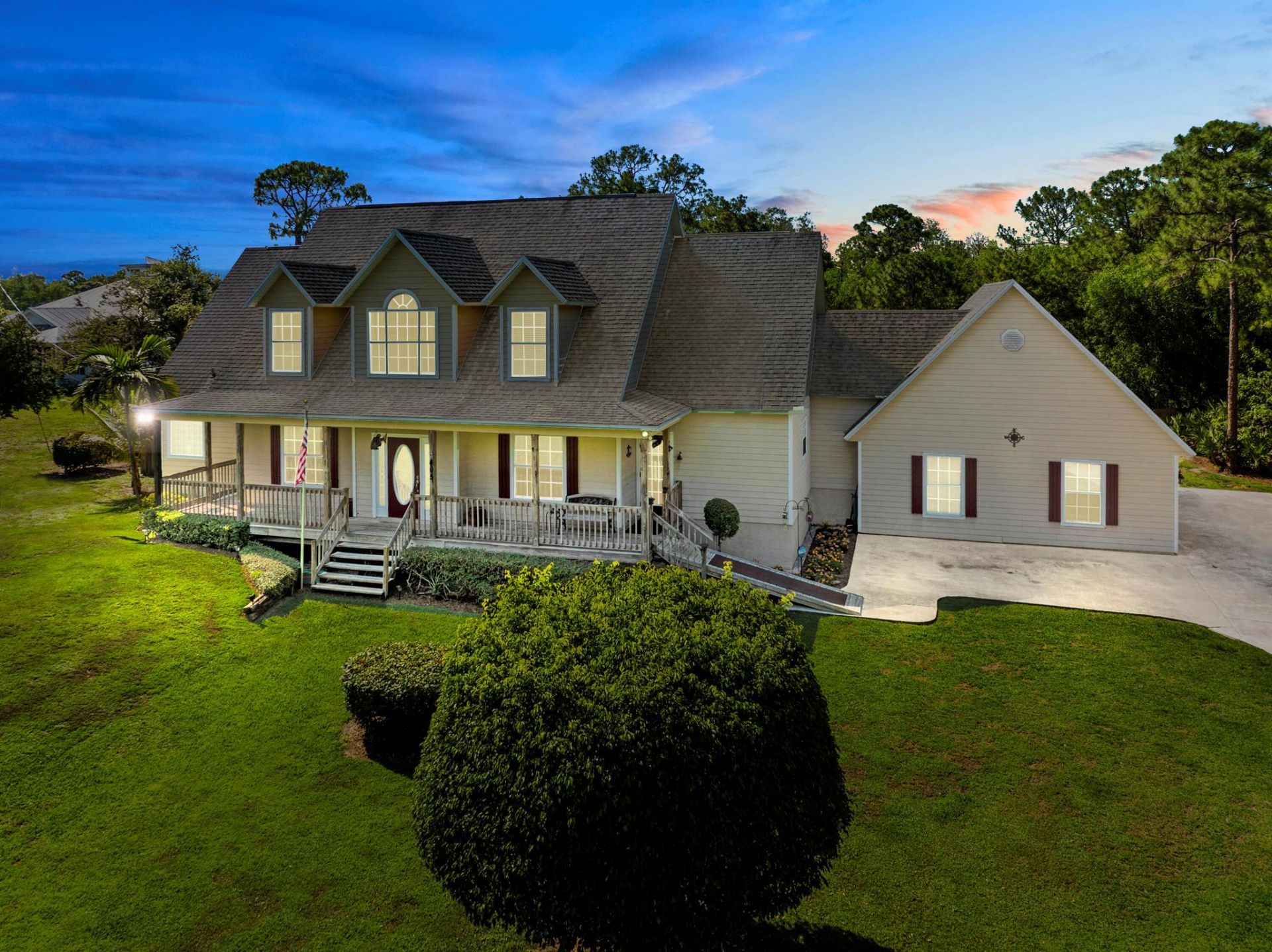 405 SE Salerno Road, Stuart, FL 34997 Photo