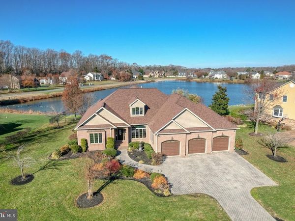 1810 WINDSWEPT CIRCLE, DOVER, DE 19901