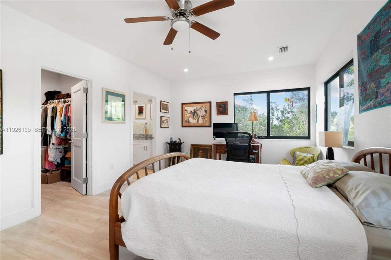 669 Colson Dr, Key Largo, FL 33037 Photo