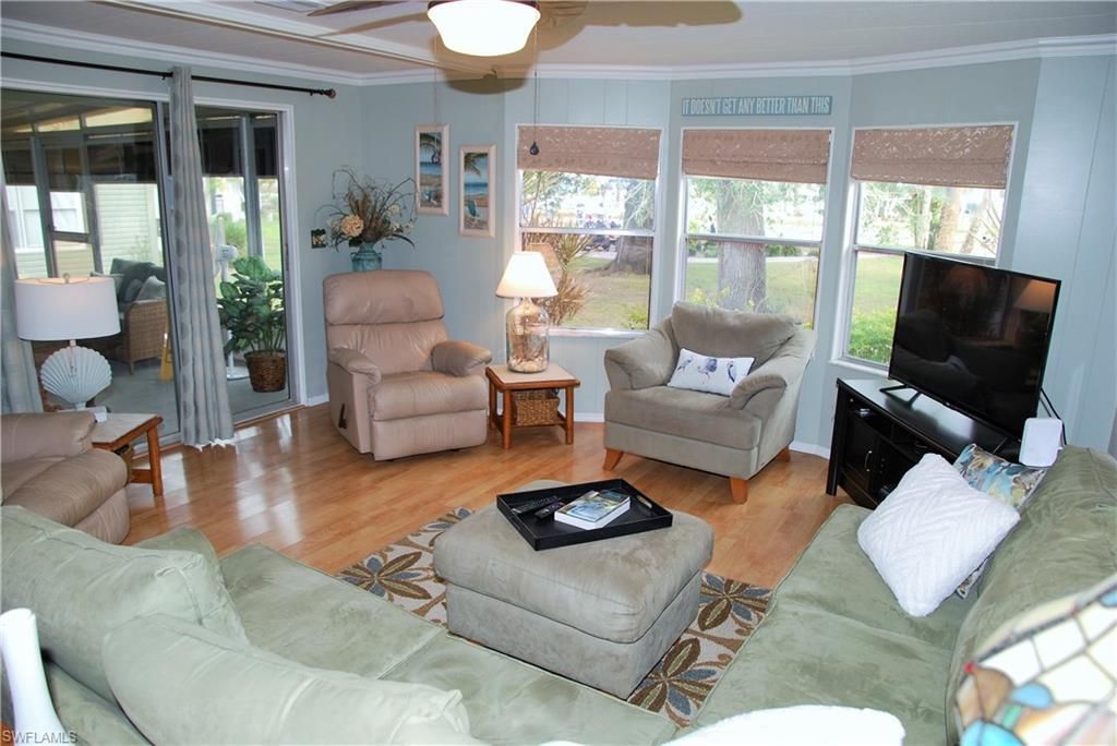 342 Nicklaus Blvd, North Fort Myers, FL 33903 Photo