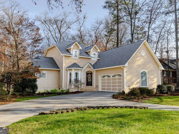 215 Rollingwood Circle NW, Rome, GA 30165