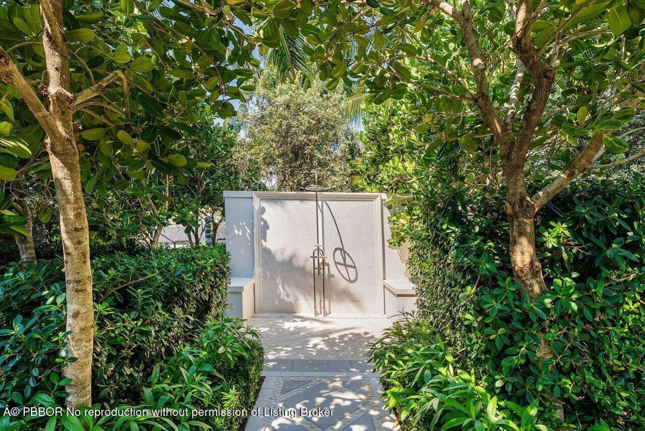 880 S Ocean Boulevard, Palm Beach, FL 33480 Photo