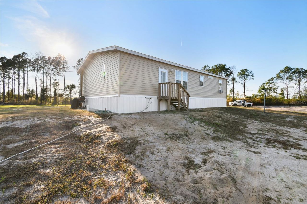 10989 NW Lily County Line Road, Ona, FL 33865 Photo