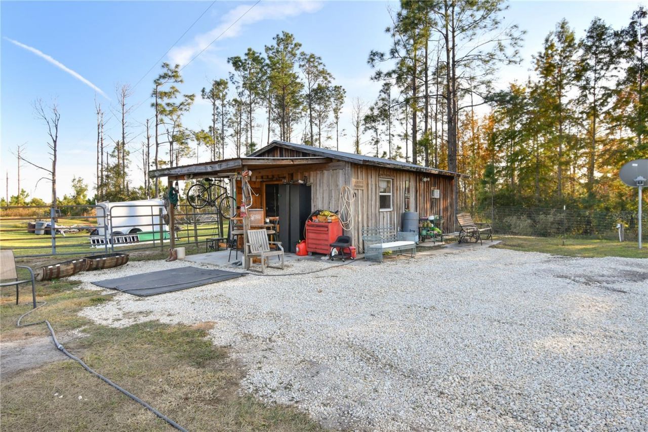 10989 NW Lily County Line Road, Ona, FL 33865 Photo