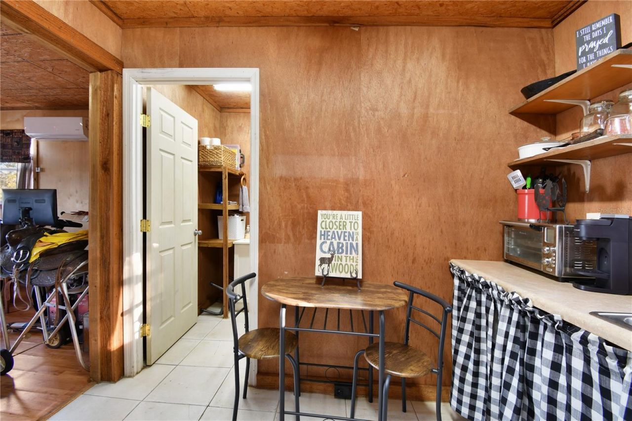 10989 NW Lily County Line Road, Ona, FL 33865 Photo