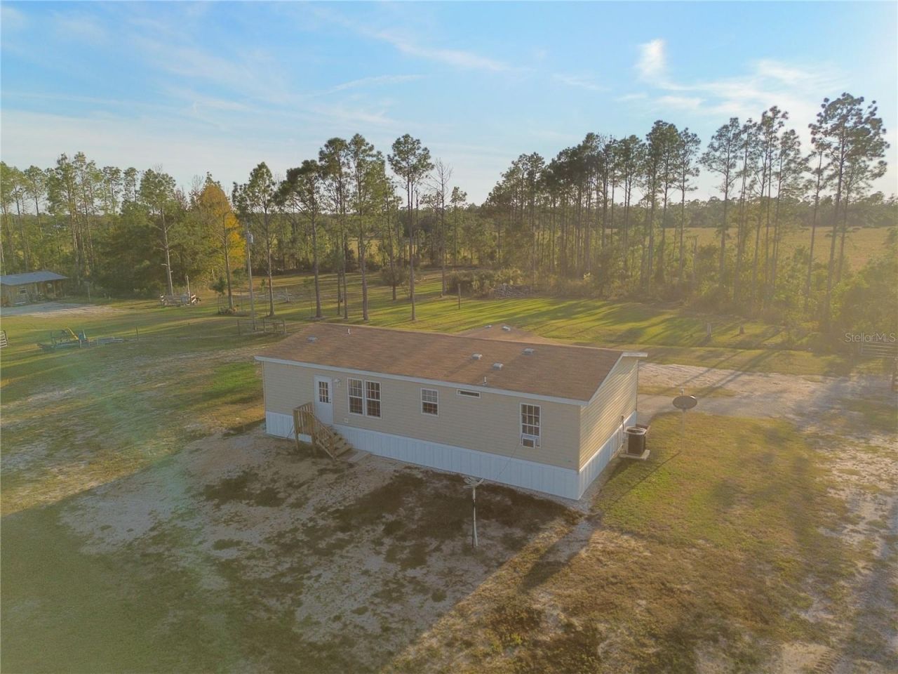 10989 NW Lily County Line Road, Ona, FL 33865 Photo