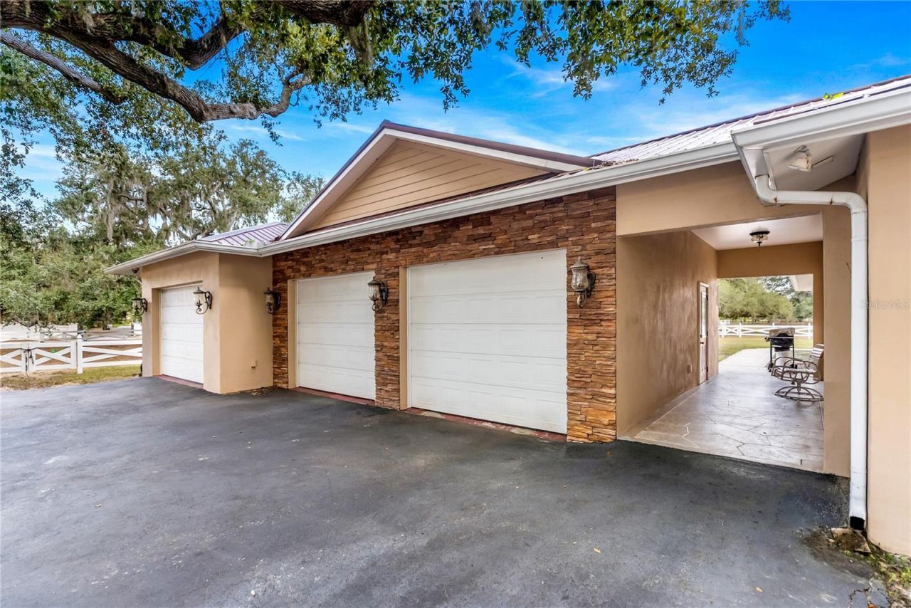 1160 Wagon Wheel Drive, Sarasota, FL 34240 Photo