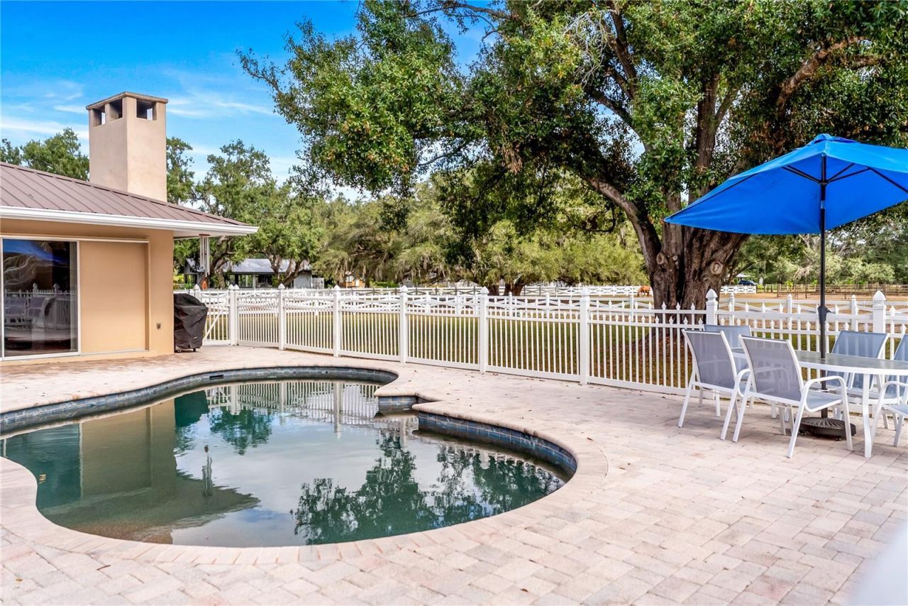 1160 Wagon Wheel Drive, Sarasota, FL 34240 Photo
