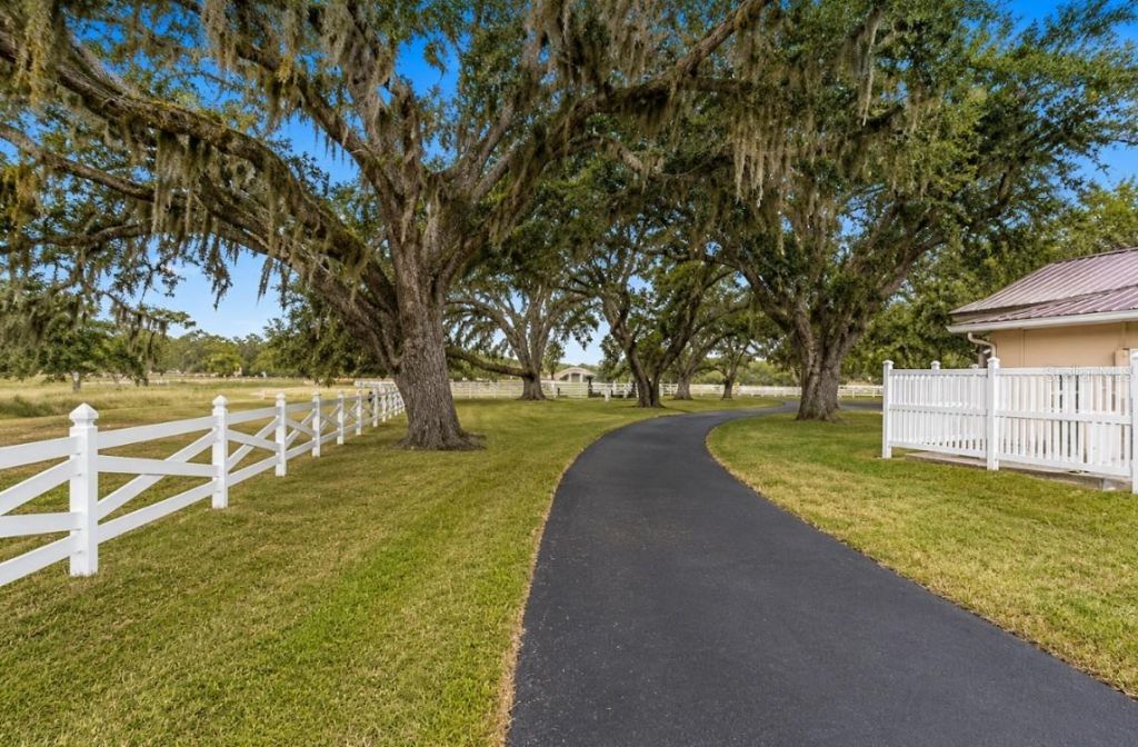 1160 Wagon Wheel Drive, Sarasota, FL 34240 Photo