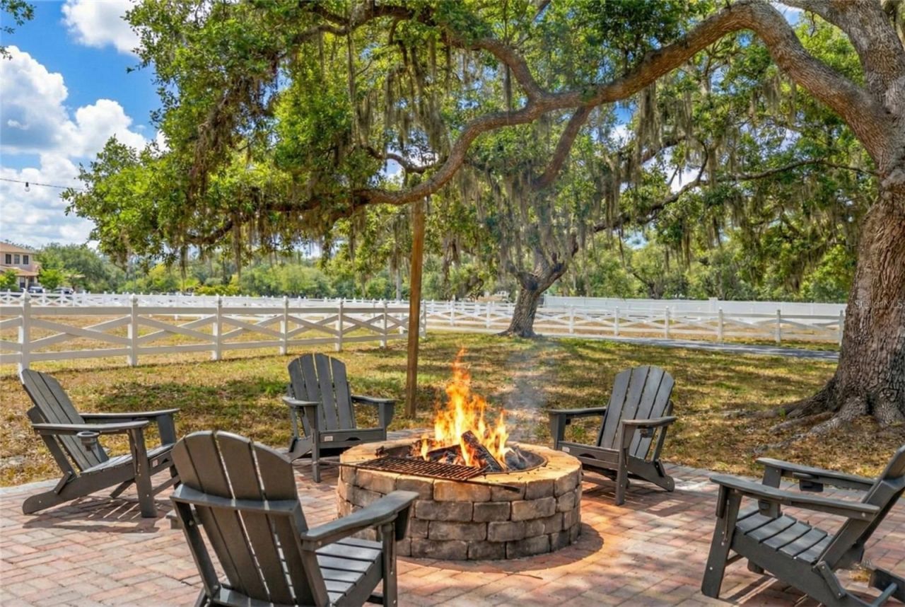 1160 Wagon Wheel Drive, Sarasota, FL 34240 Photo