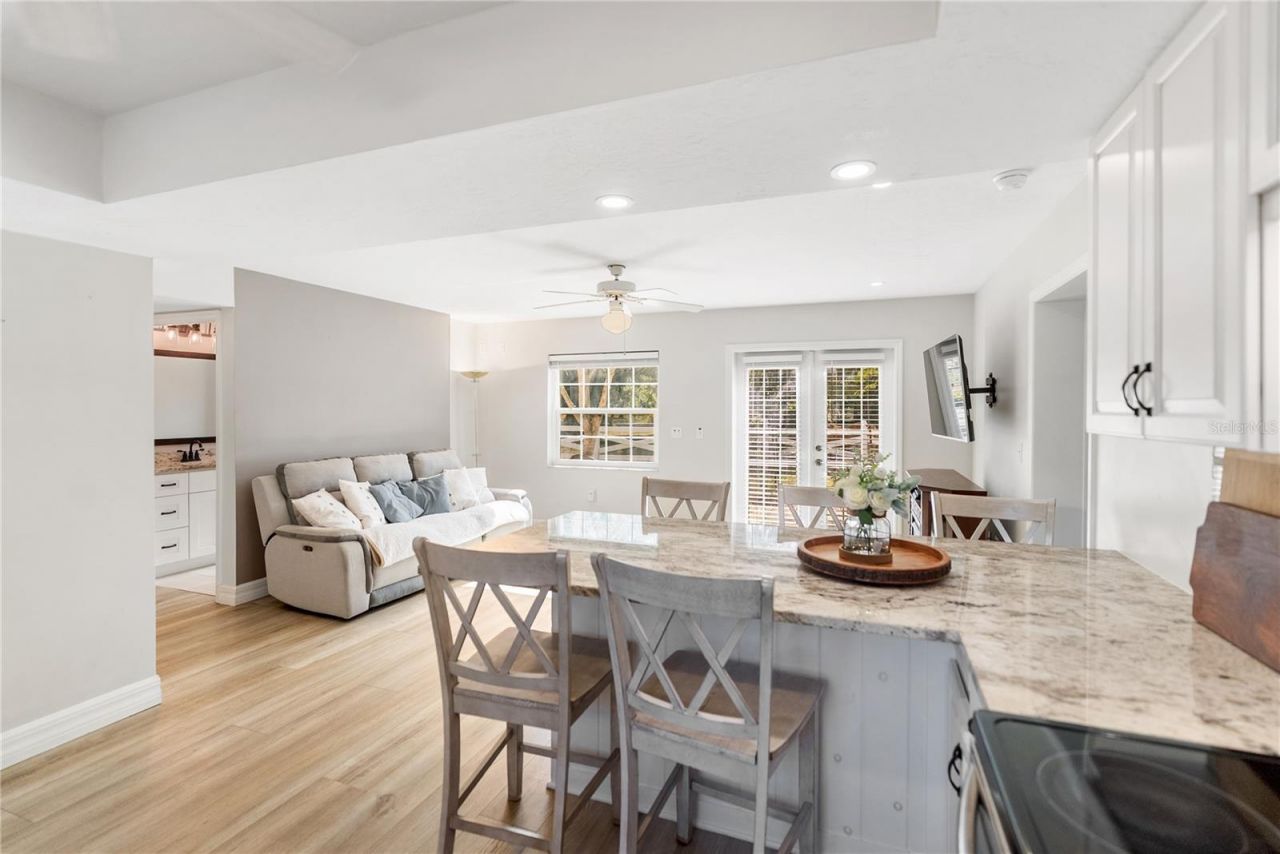 1160 Wagon Wheel Drive, Sarasota, FL 34240 Photo