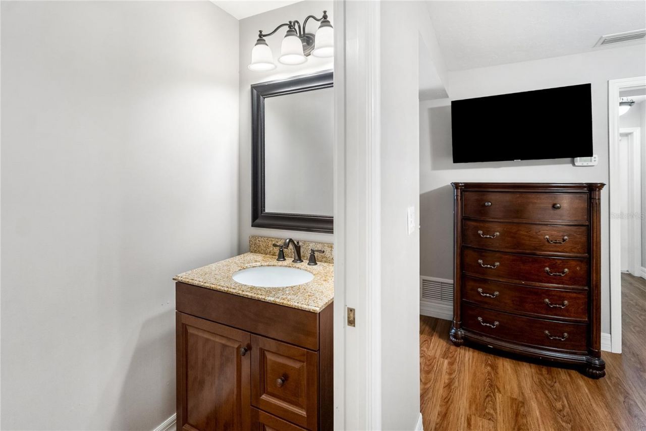1160 Wagon Wheel Drive, Sarasota, FL 34240 Photo