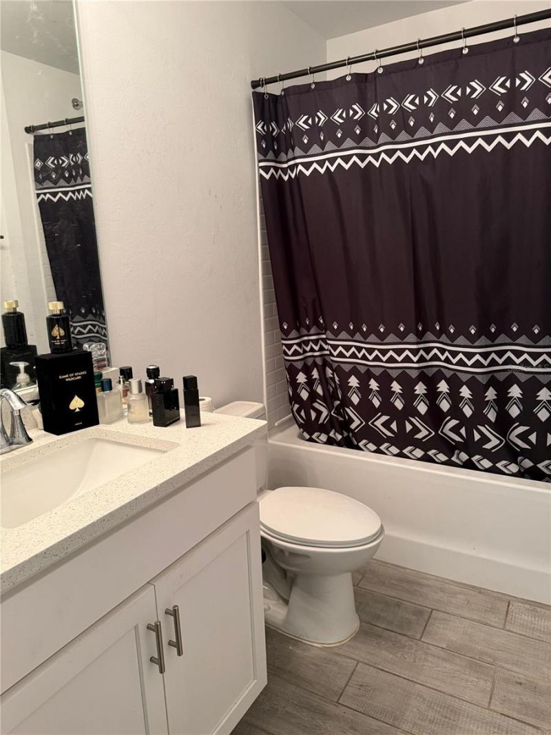 4137 NE 20th Place, Cape Coral, FL 33909 Photo