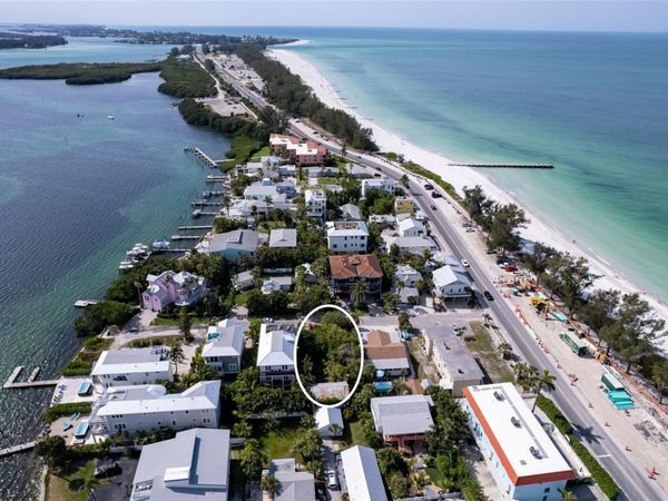 106 S 11TH, BRADENTON BEACH, FL 34217