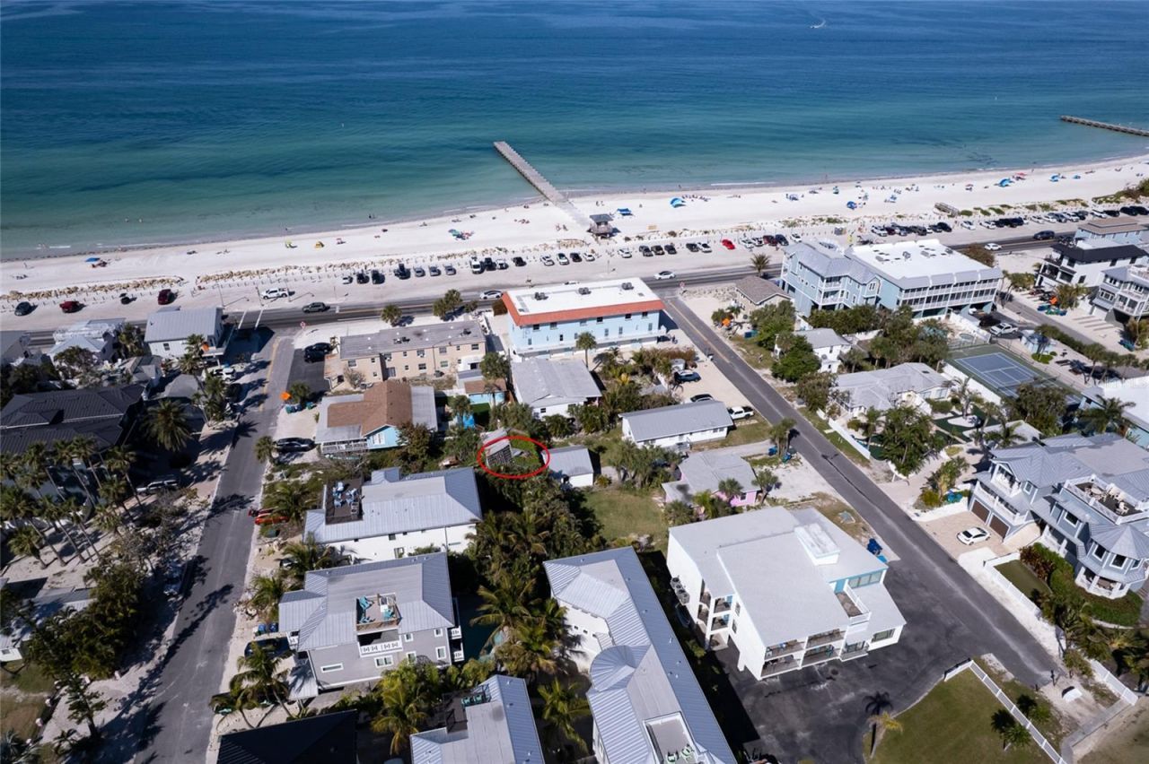 106 S 11th, Bradenton Beach, FL 34217 Photo