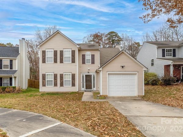 10338 Covingtonwood Drive, Charlotte, NC 28214