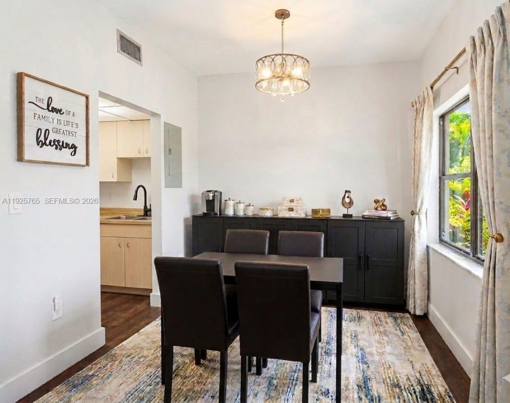 1891 N 61st Ave, Unit B106, Hollywood, FL 33024 Photo