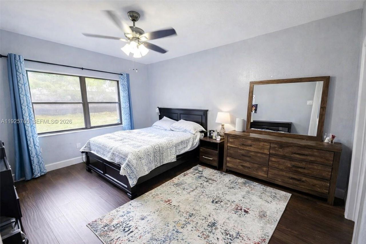 1891 N 61st Ave, Unit B106, Hollywood, FL 33024 Photo