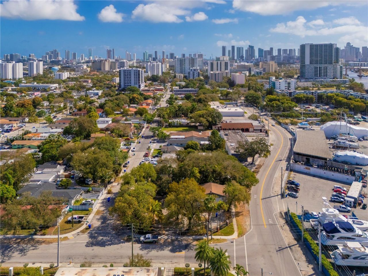 1884 NW 15th St, Miami, FL 33125 Photo