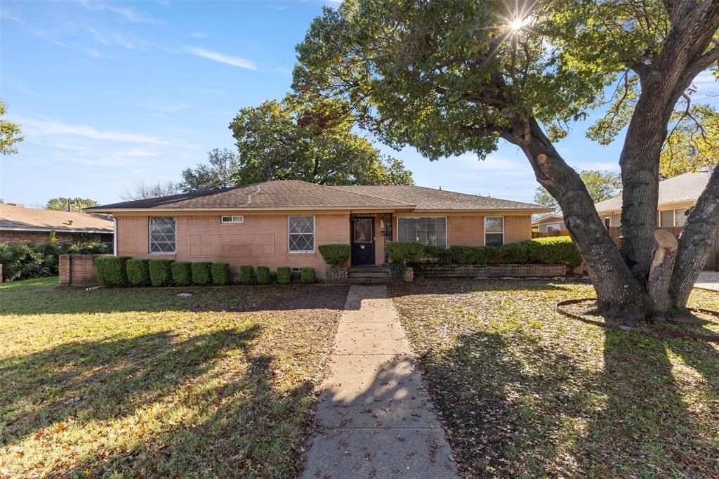 3706 Kimballdale Drive, Dallas, TX 75233 Main Photo