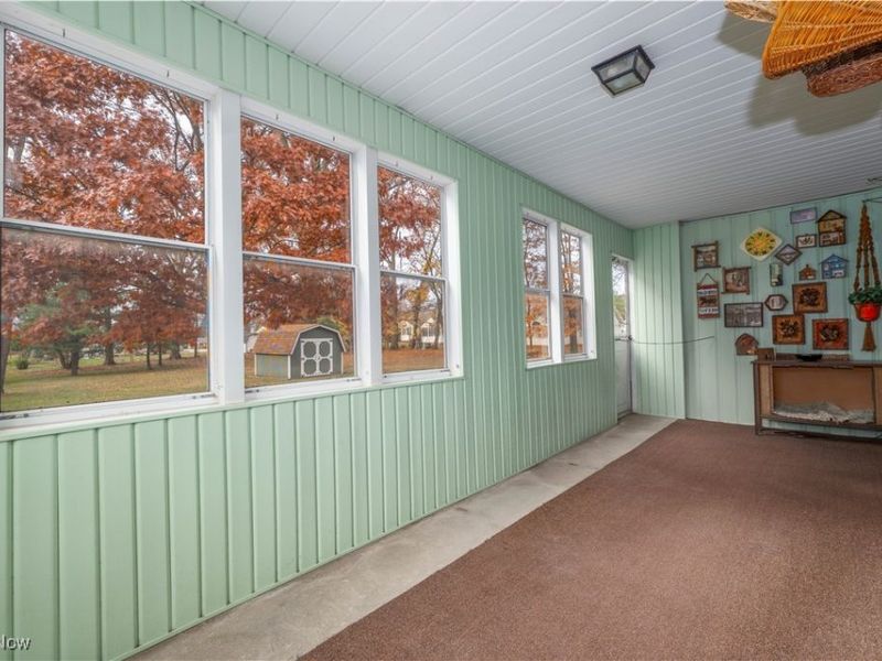 1035 Lois Avenue NW, North Canton, OH 44720 Photo 13