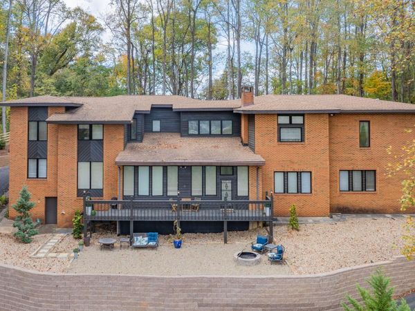 3606 Honeywood Drive, Johnson City, TN 37604