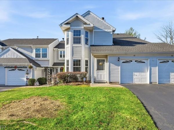 11 Letts Ct, Sayreville, NJ 08872