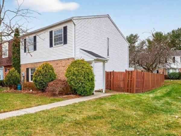 6846 CARNATION CIRCLE, FREDERICK, MD 21703