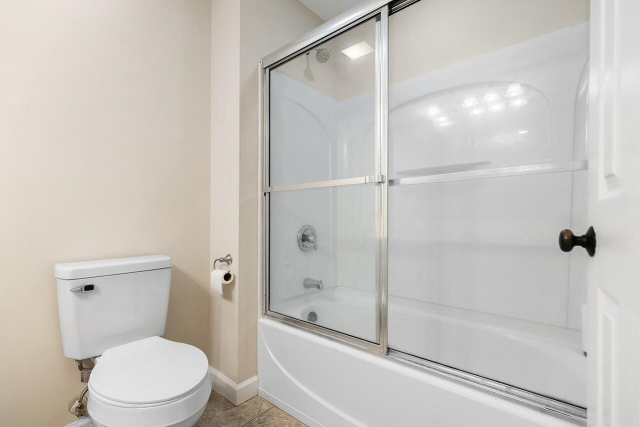 2422 Sc-174 Photo 20