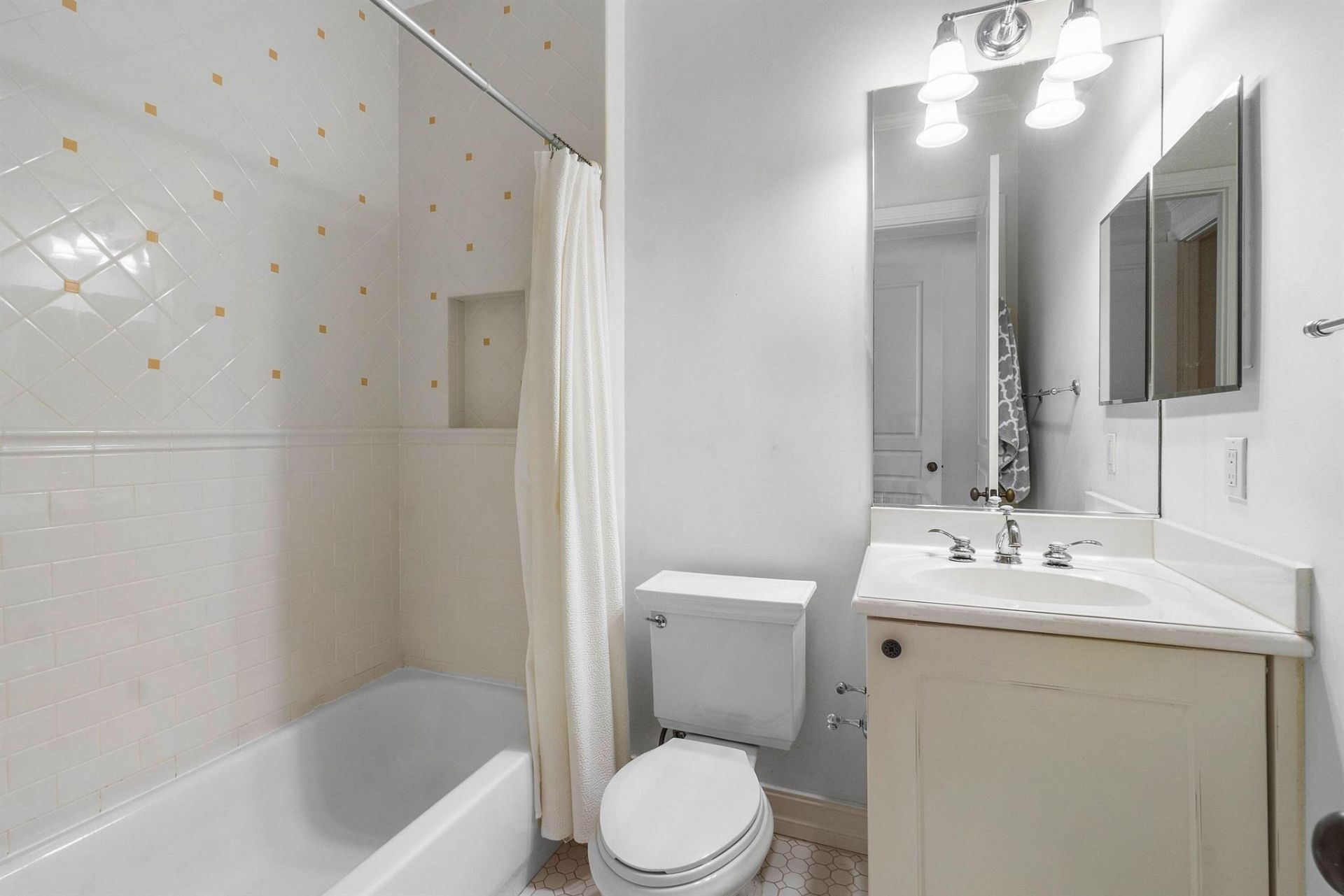 375 E Mallory Circle, Delray Beach, FL 33483 Photo