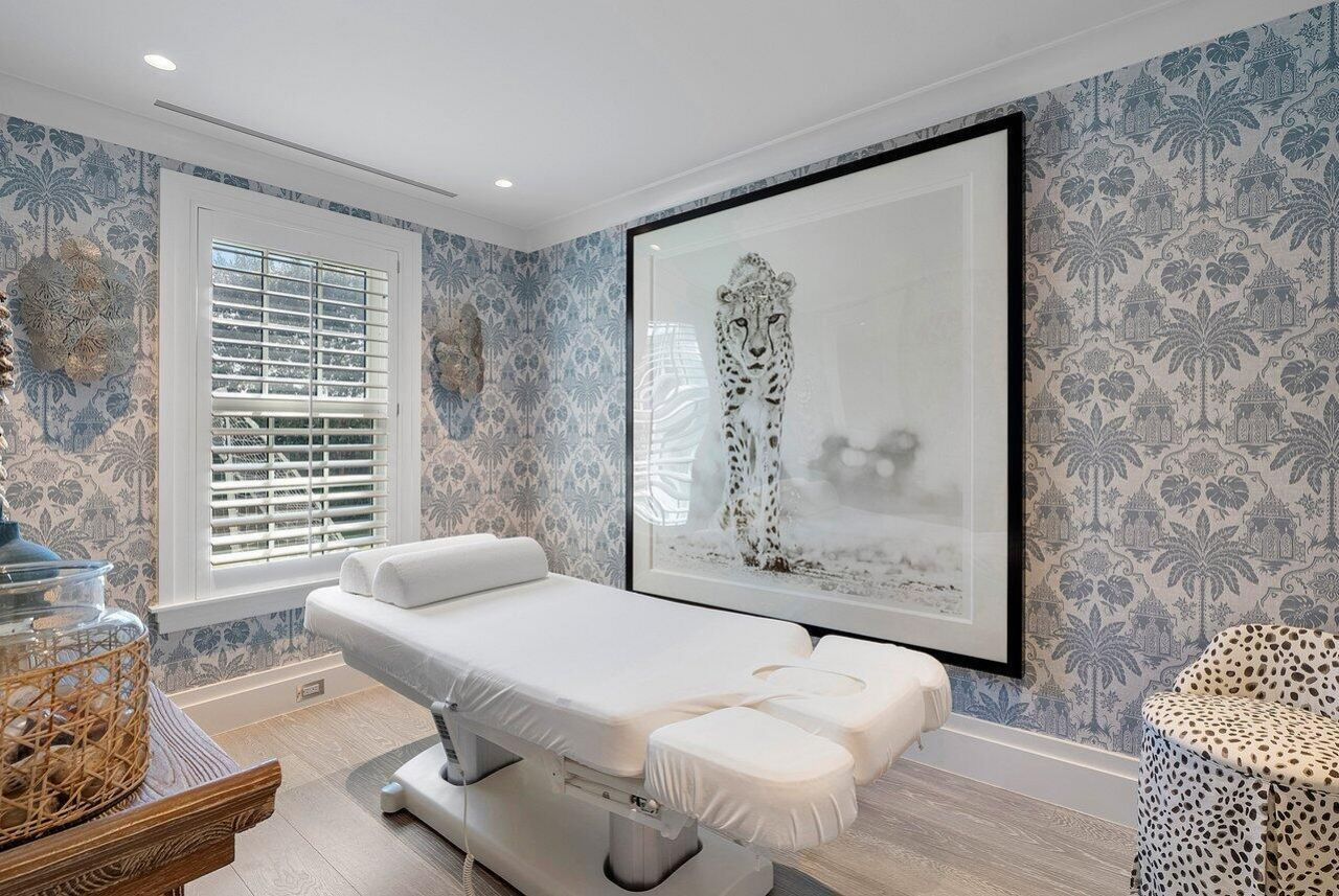 880 S Ocean Boulevard, Palm Beach, FL 33480 Photo