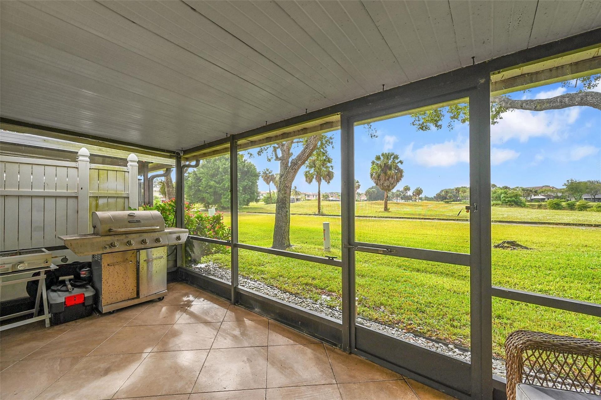 7428 S Pinewalk Dr S, Unit 18-4, Margate, FL 33063 Photo