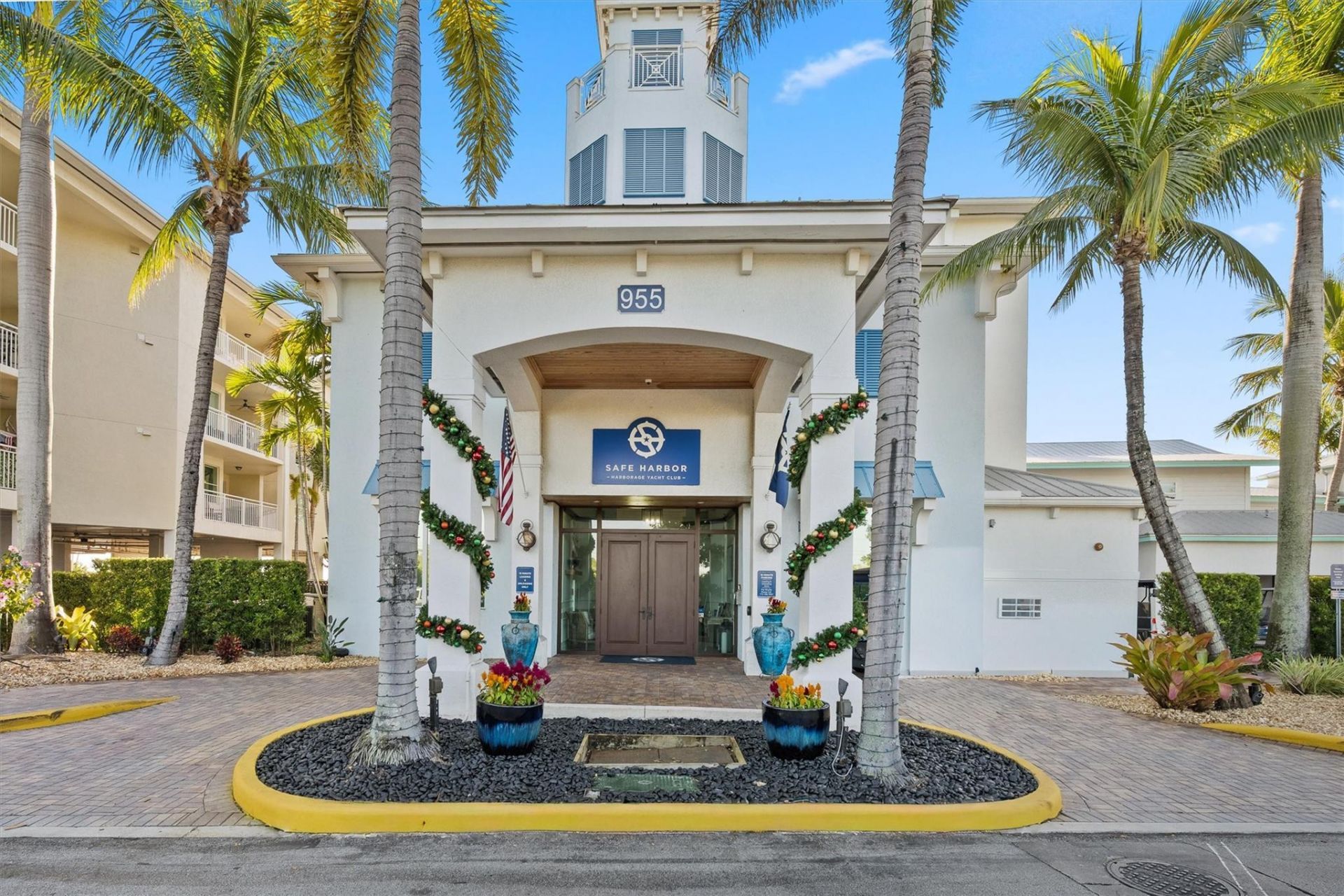 675 NW Flagler Ave, Unit 303, Stuart, FL 34994 Photo