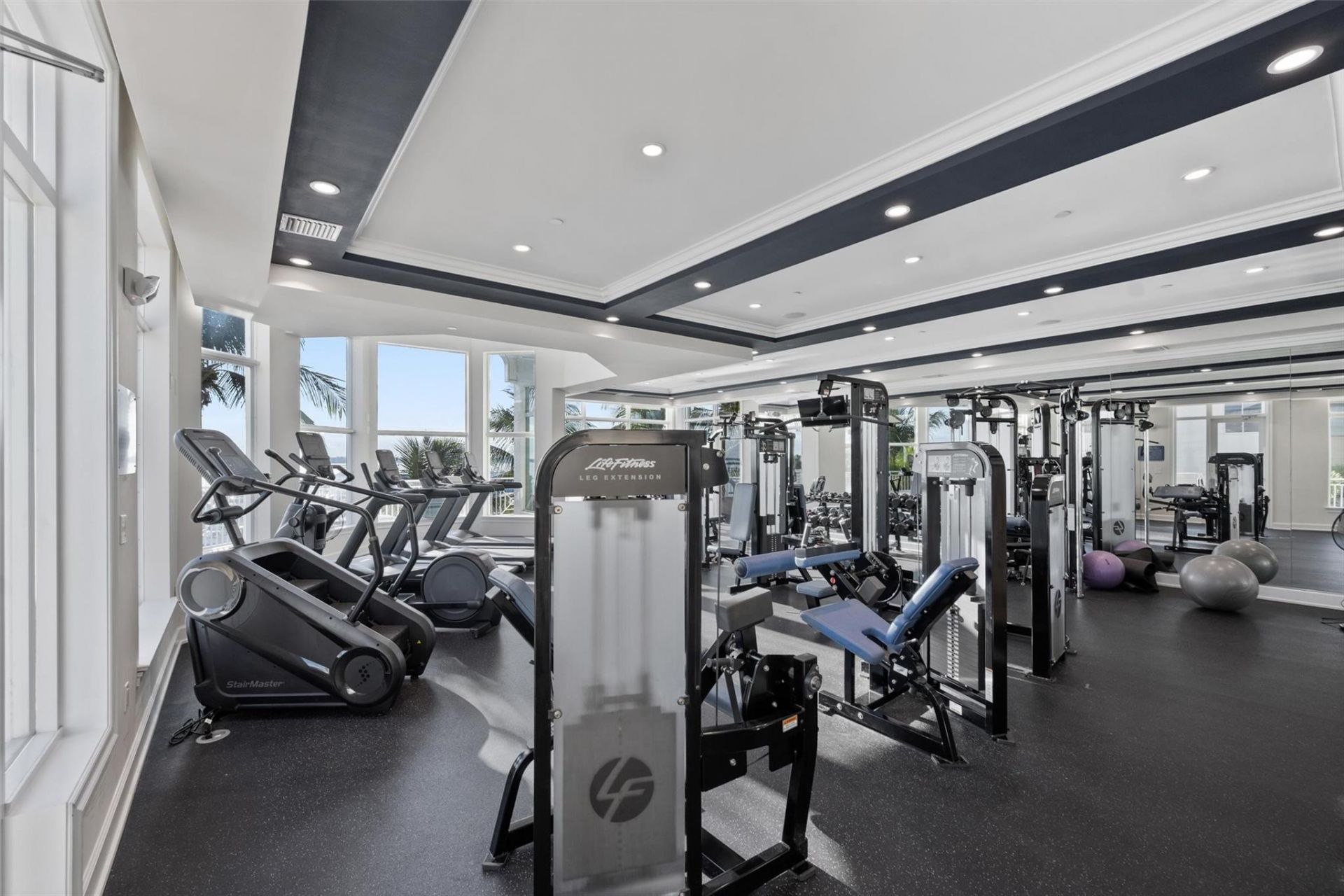 675 NW Flagler Avenue, Unit 303, Stuart, FL 34994 Photo