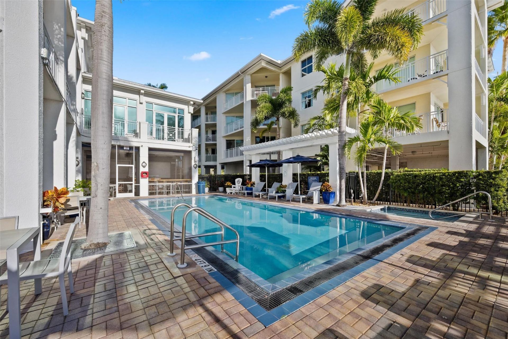 675 NW Flagler Ave, Unit 303, Stuart, FL 34994 Photo