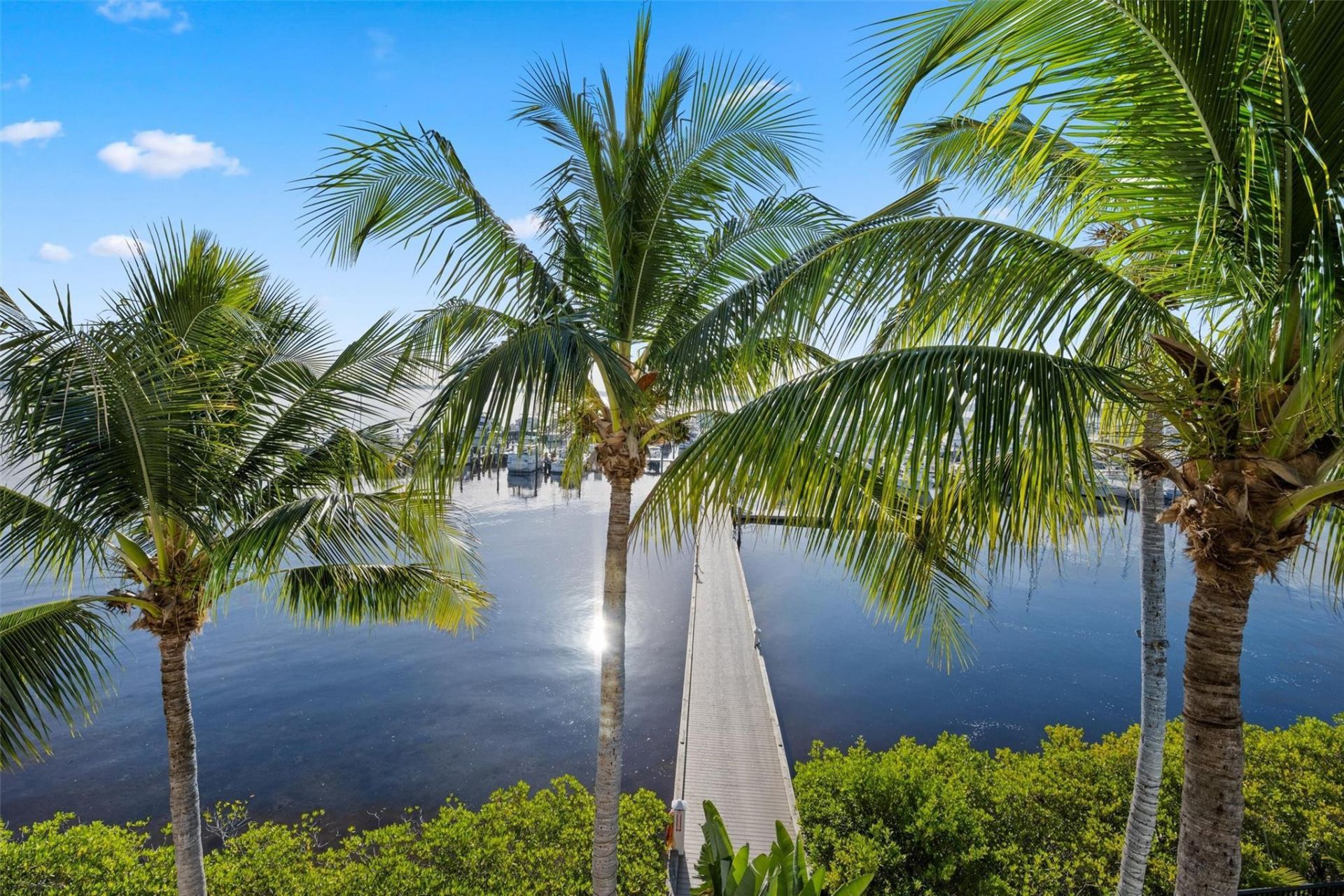 675 NW Flagler Avenue, Unit 303, Stuart, FL 34994 Photo