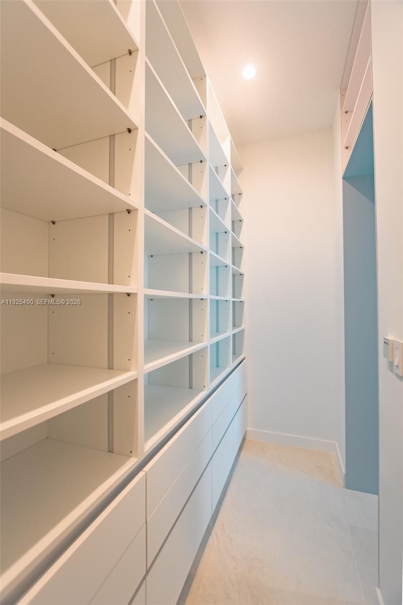 9840 SW 73rd Ct, Pinecrest, FL 33156 Photo