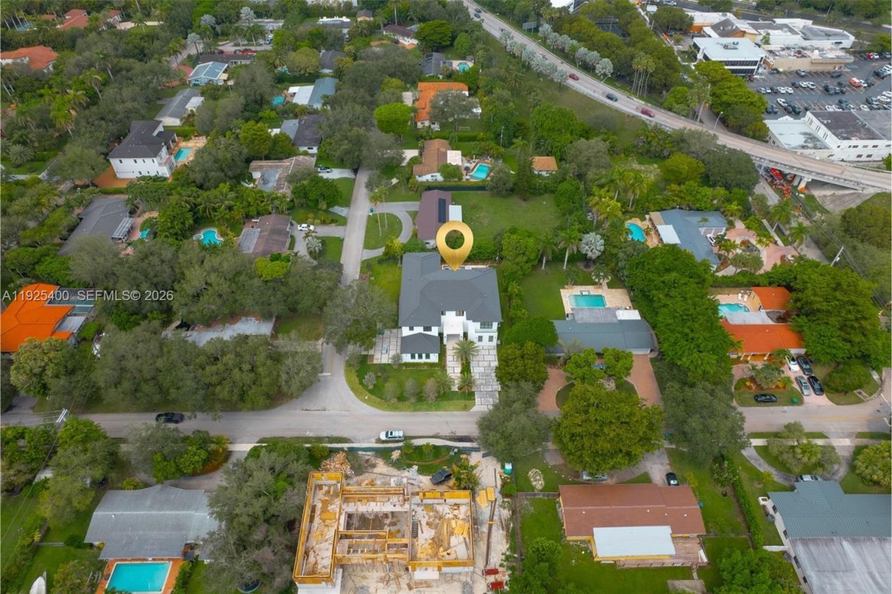 9840 SW 73rd Ct, Pinecrest, FL 33156 Photo