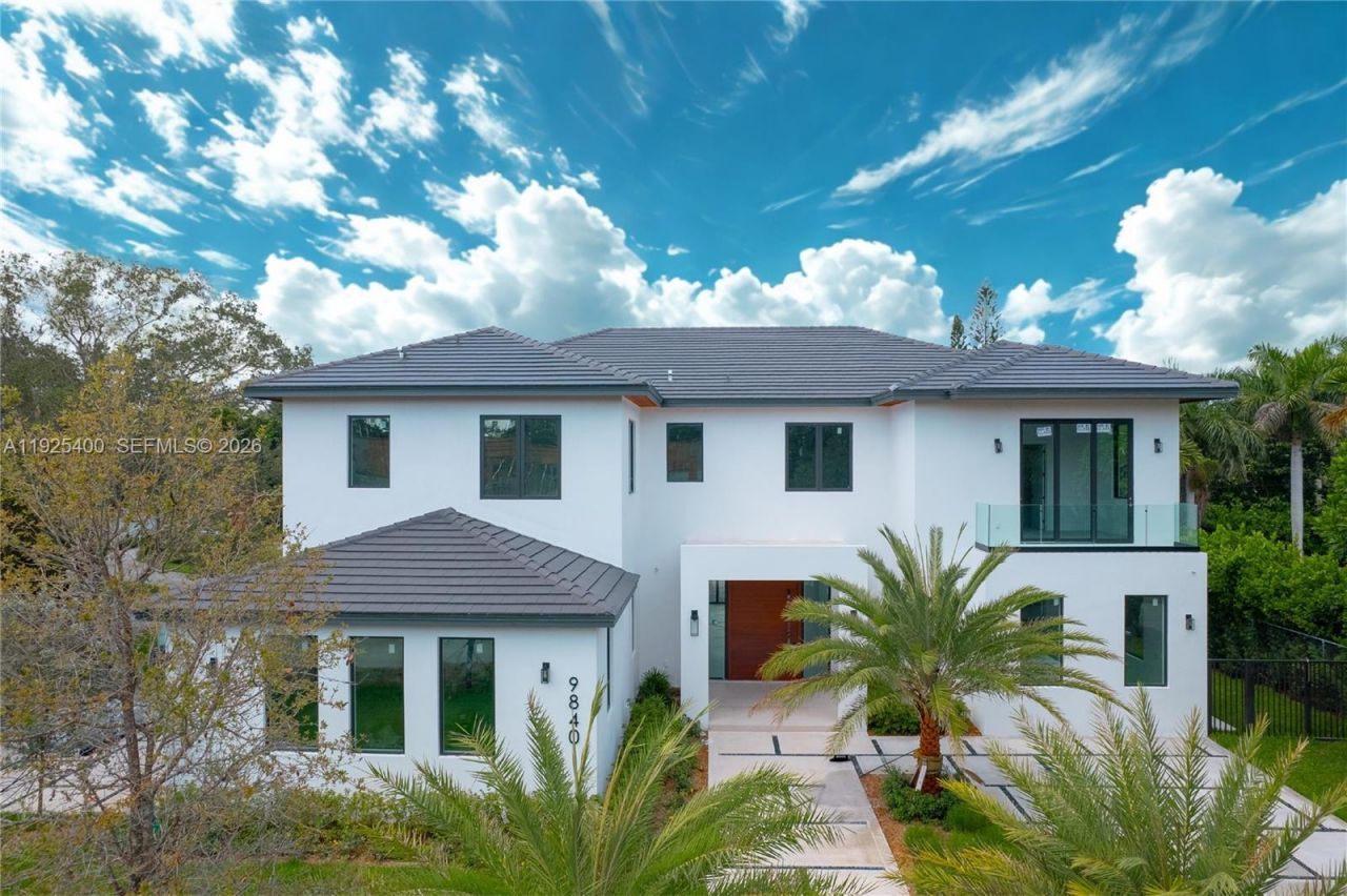 9840 SW 73rd Ct, Pinecrest, FL 33156 Photo