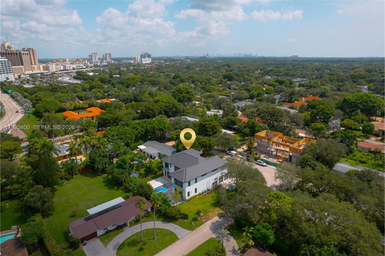 9840 SW 73rd Ct, Pinecrest, FL 33156 Photo