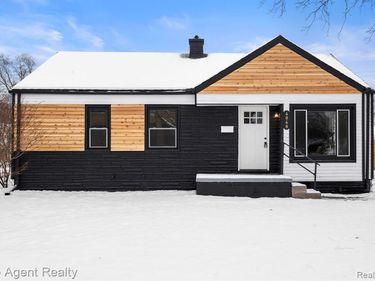 4048 Royal Avenue, Berkley, MI 48072